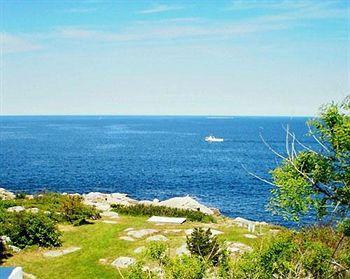 Yankee Clipper Inn 4*